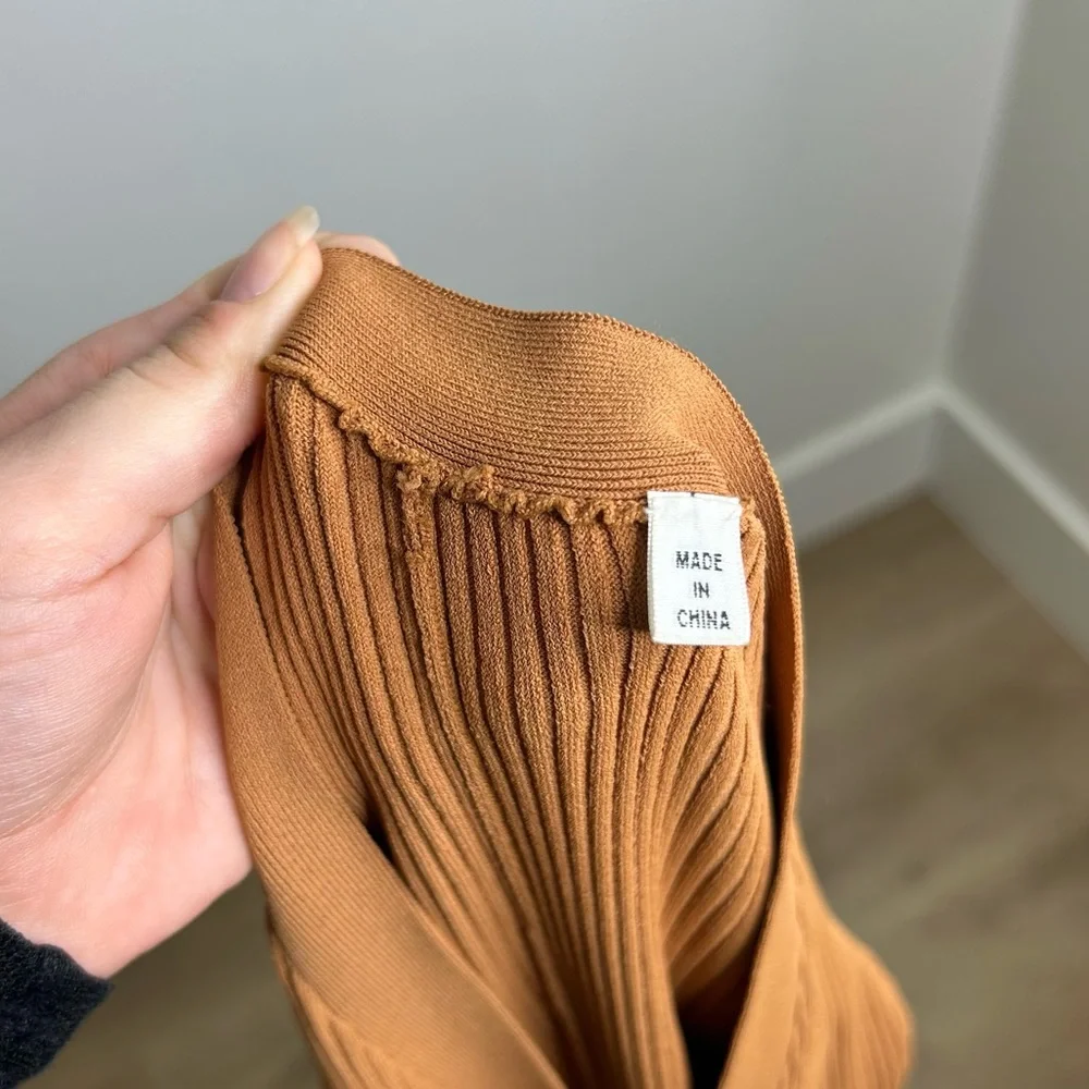 A.L.C. Tamara Button Front Maxi Dress Ribbed Long Sleeve in Cashew XS - Picture 10 of 12